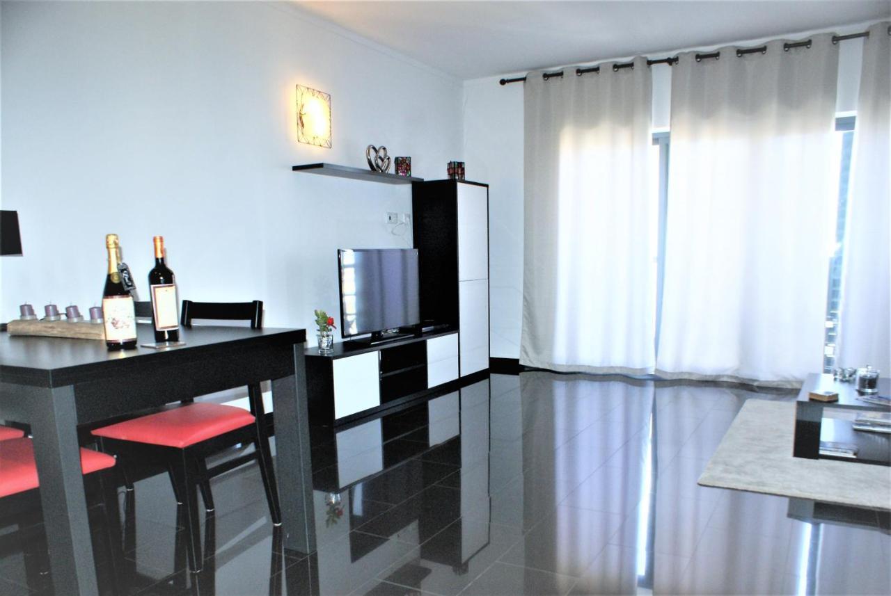 Apartamentos Turisticos Rocha Tower 12C Portimão Exteriör bild