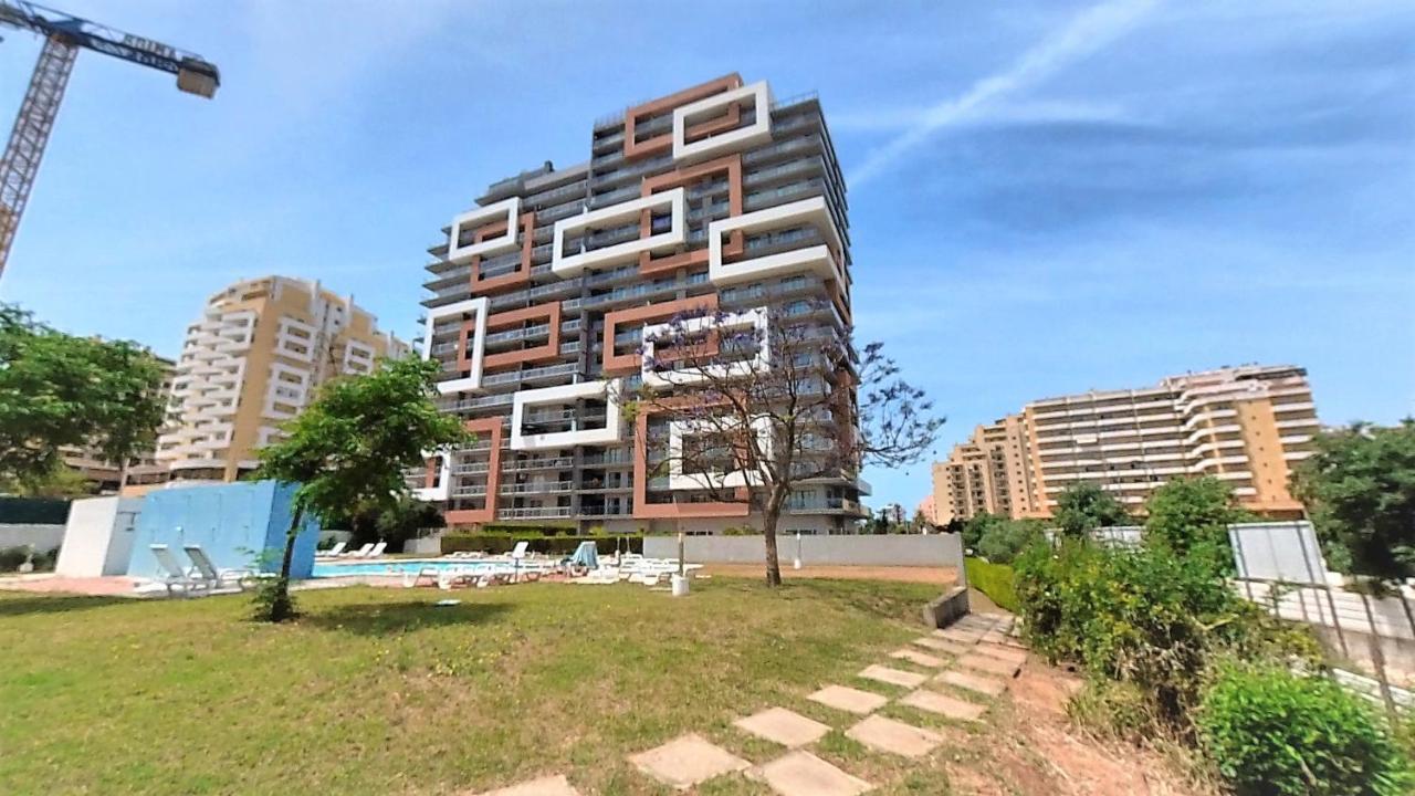Apartamentos Turisticos Rocha Tower 12C Portimão Exteriör bild